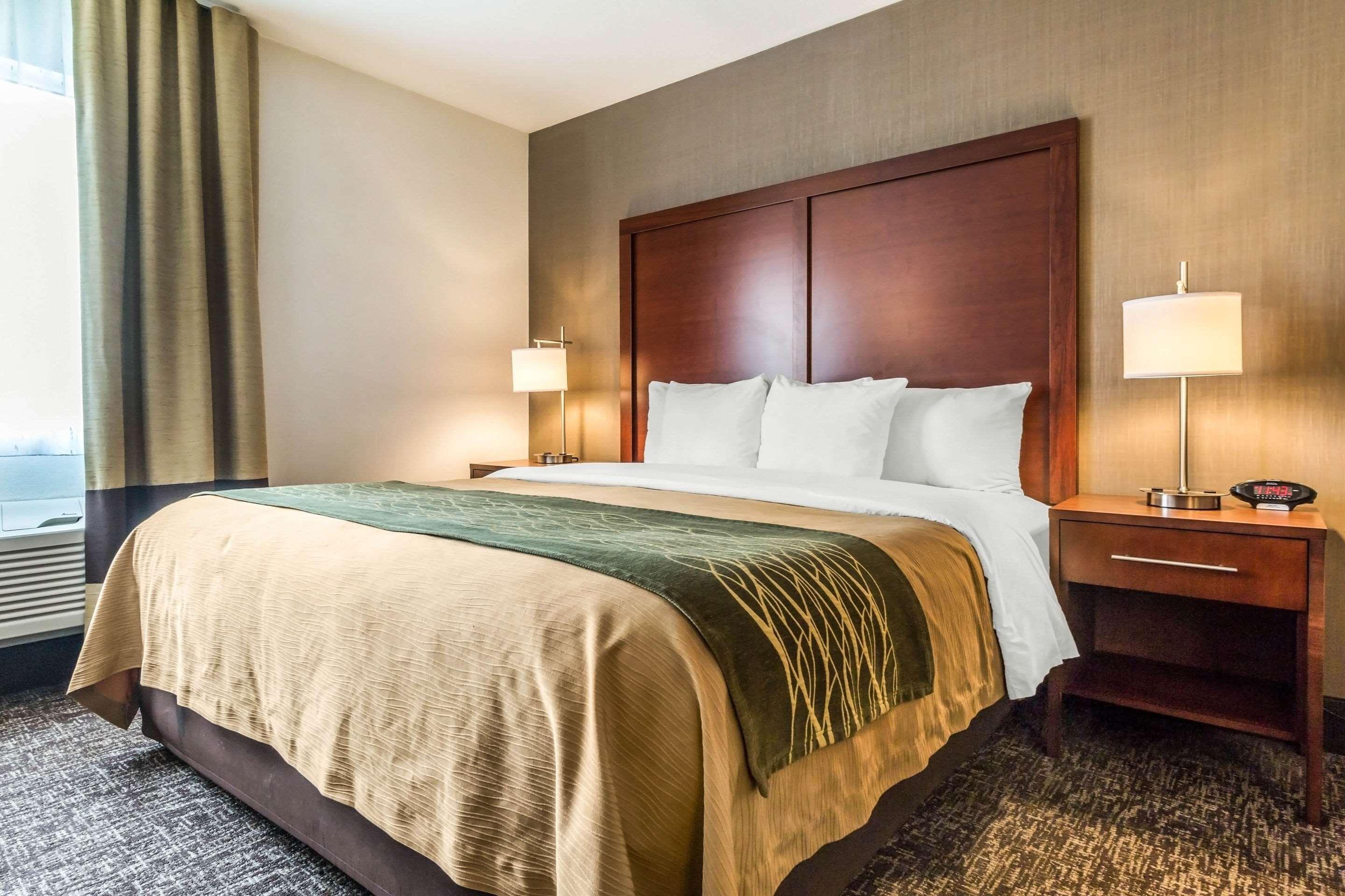 Comfort Inn Humboldt Bay Юрика Екстер'єр фото