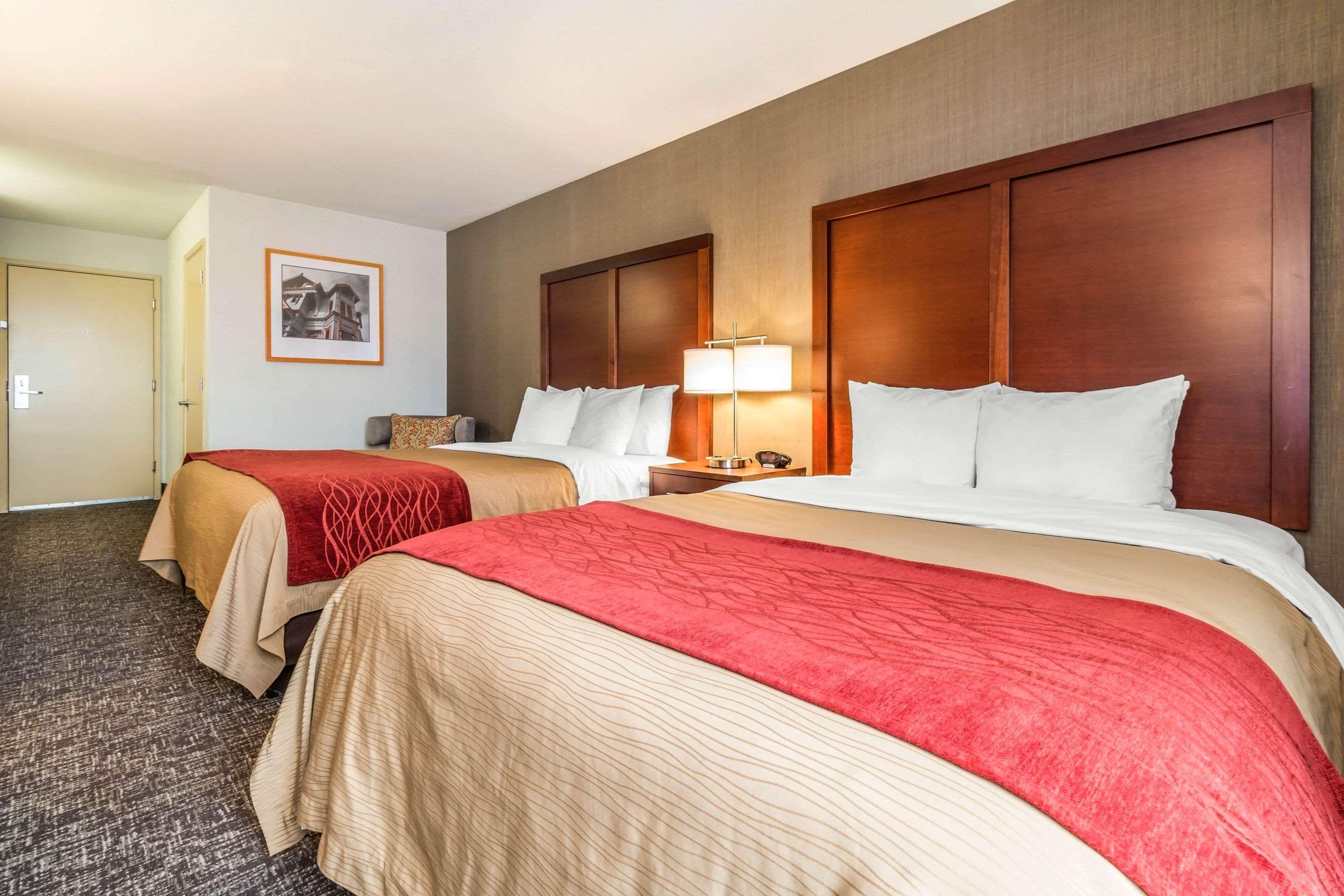 Comfort Inn Humboldt Bay Юрика Екстер'єр фото