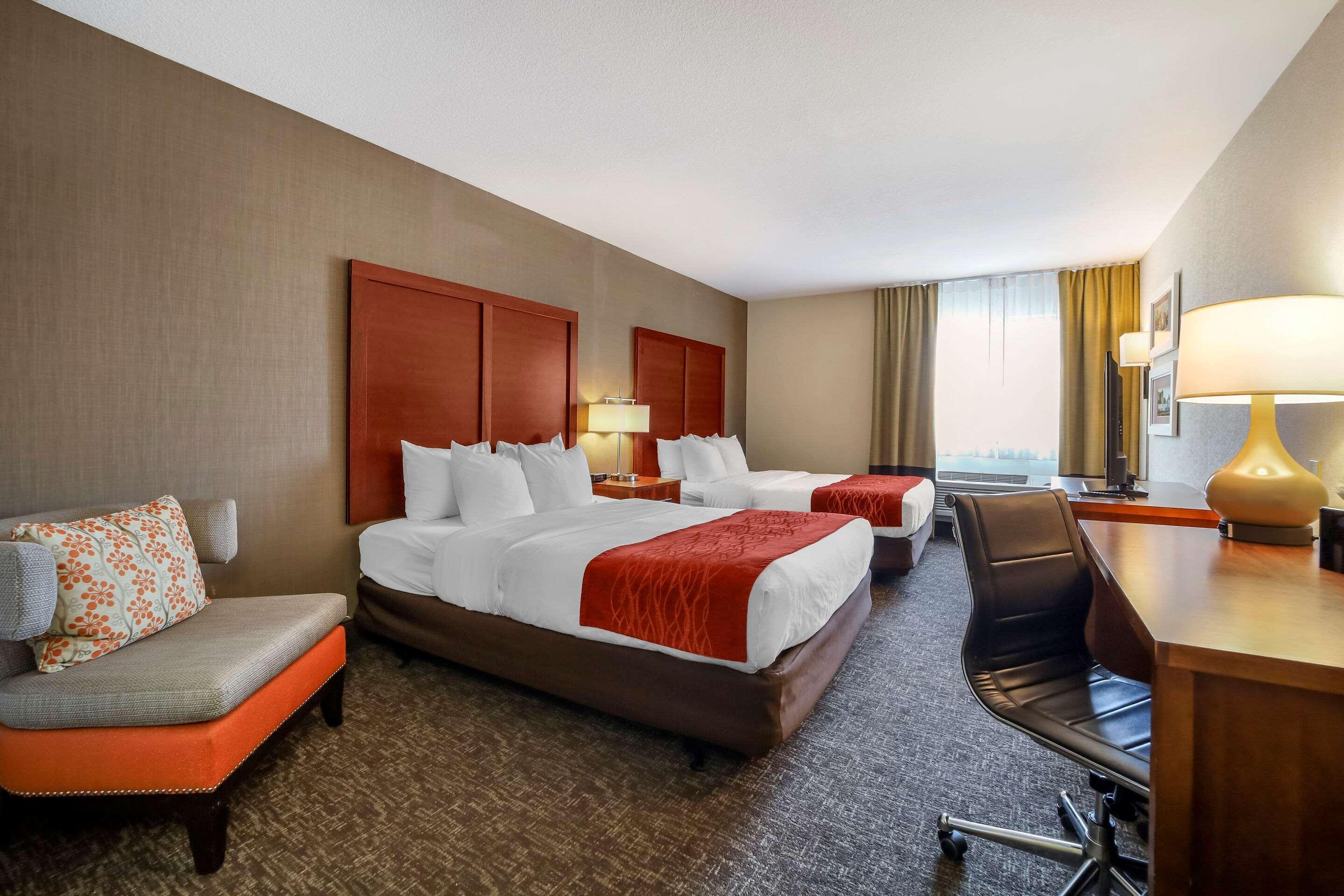 Comfort Inn Humboldt Bay Юрика Екстер'єр фото