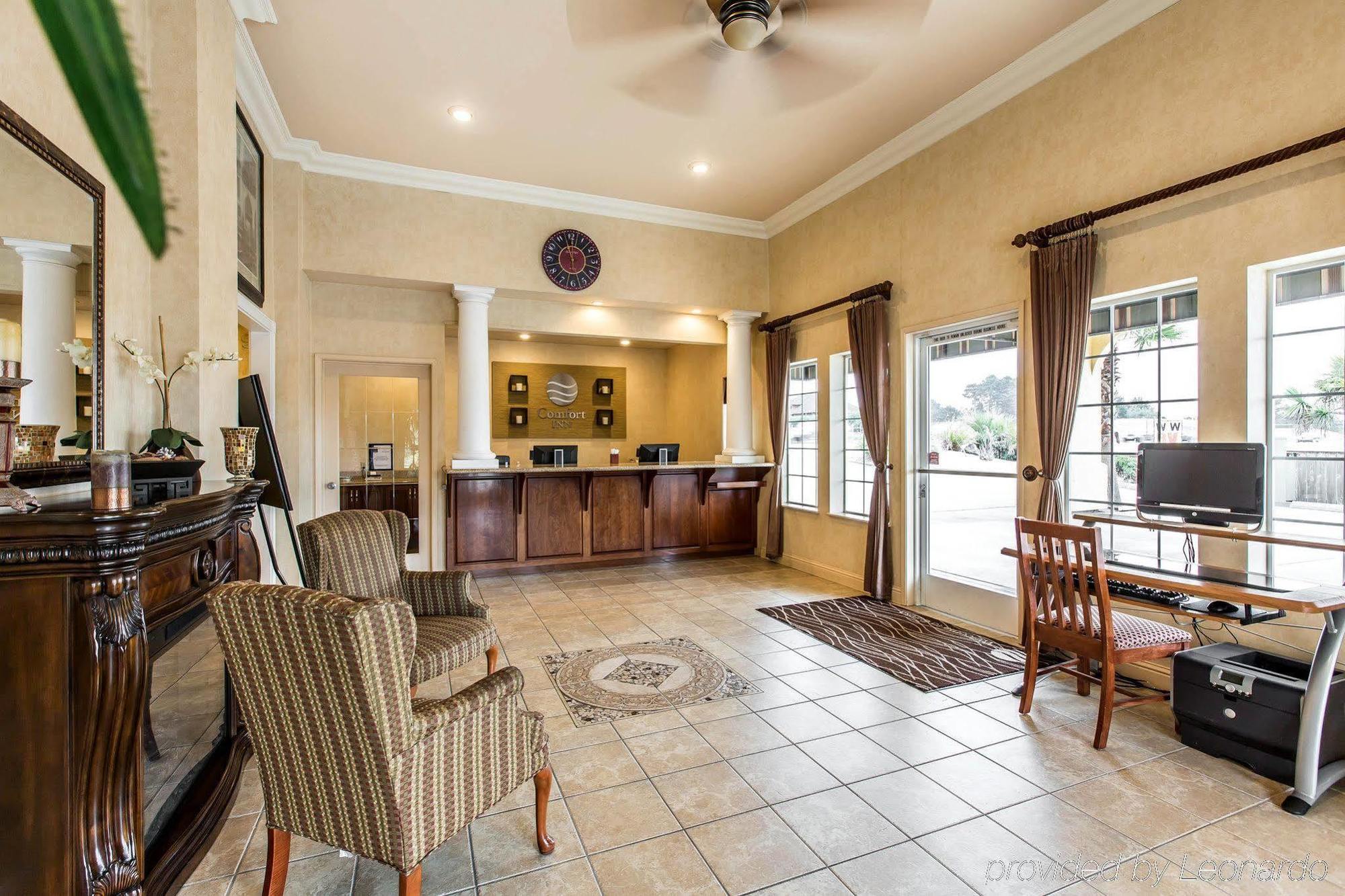 Comfort Inn Humboldt Bay Юрика Екстер'єр фото