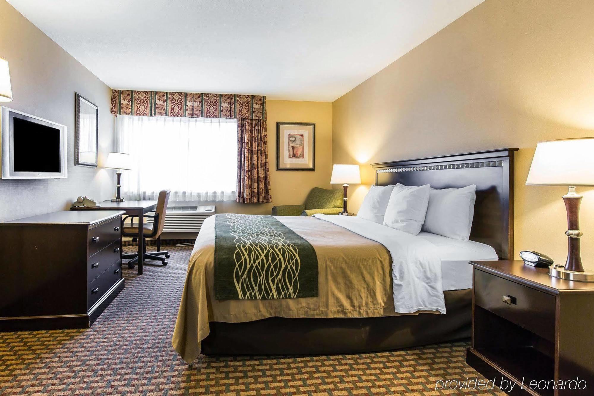 Comfort Inn Humboldt Bay Юрика Екстер'єр фото